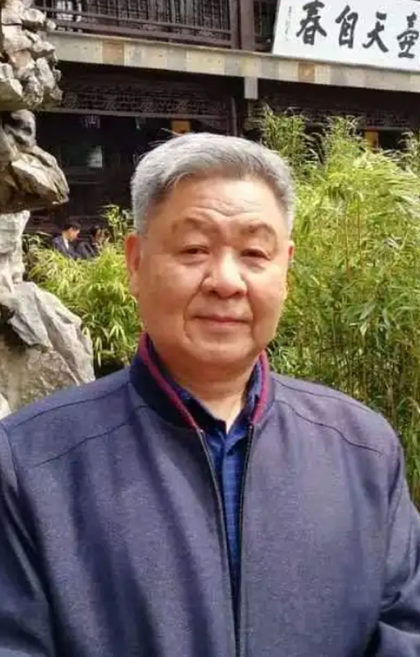 马亦钊